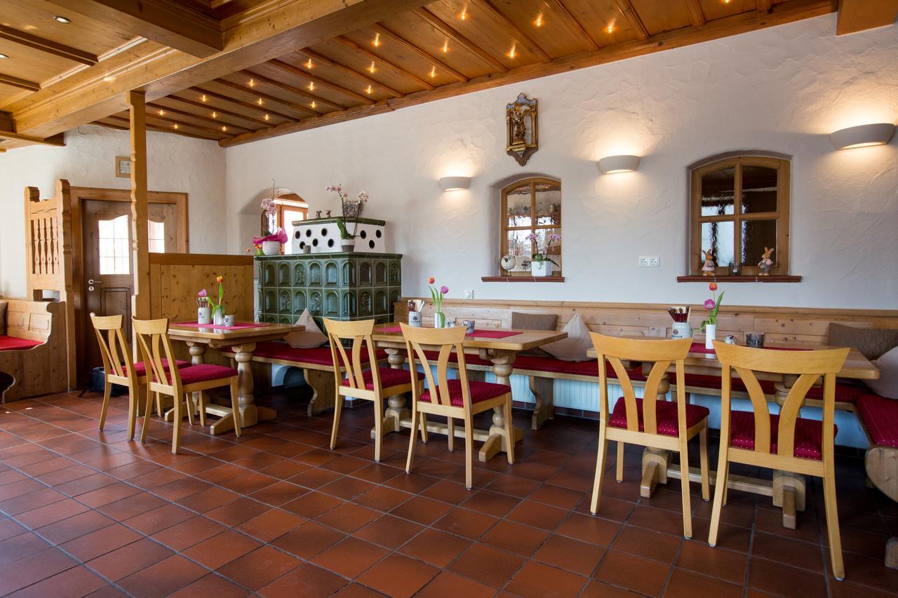 Hotel Gasthaus Sonne Peissenberg Exterior photo